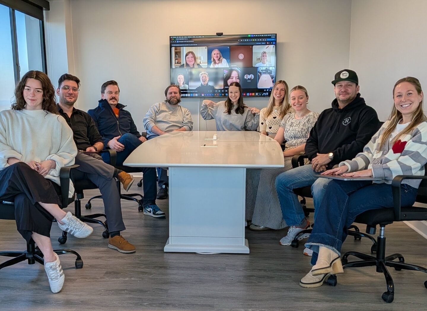 meeting photo