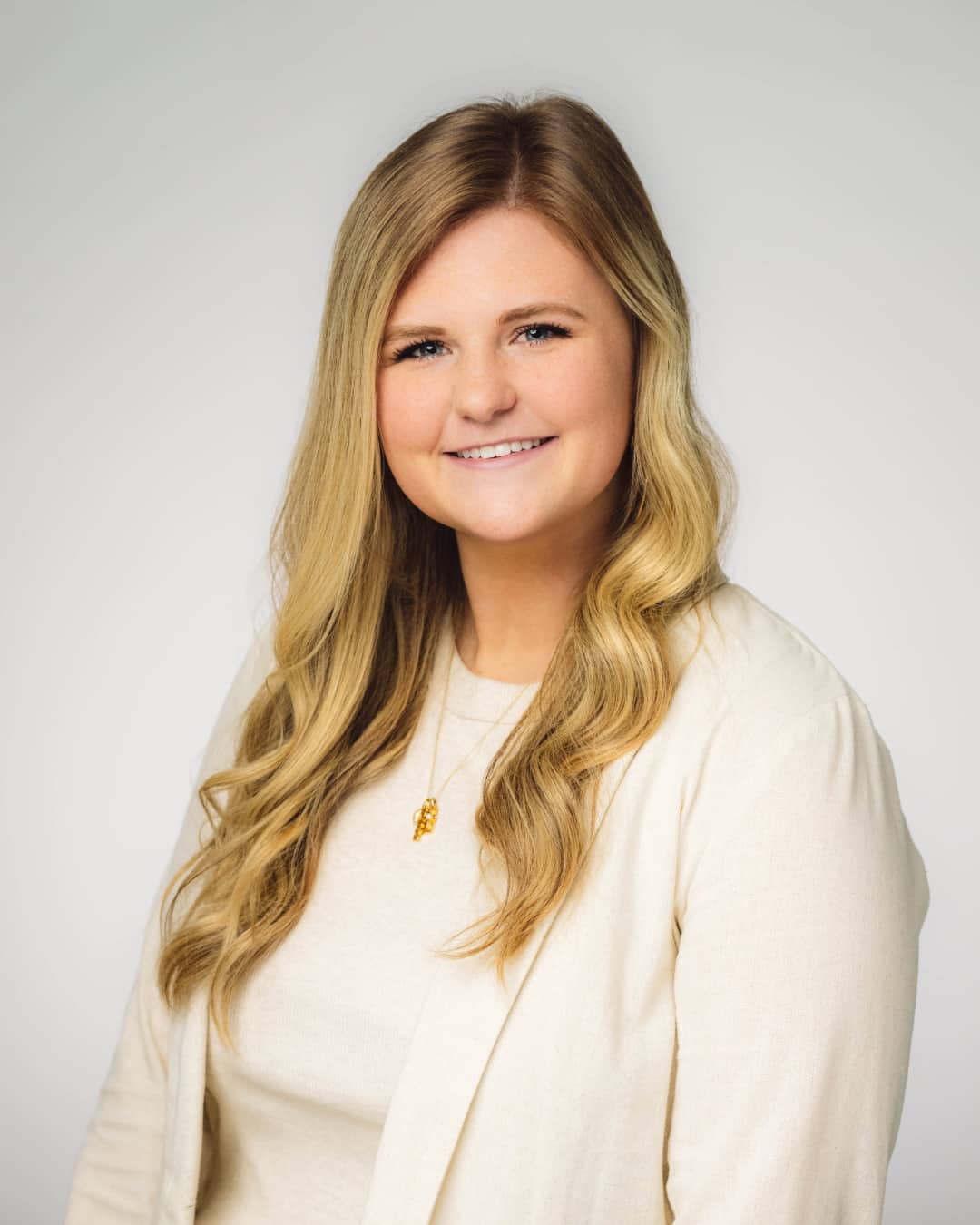 aubrey headshot